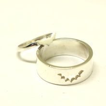 Load image into Gallery viewer, Bat Promise Ring for Couples