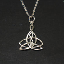 Load image into Gallery viewer, Celtic Mother Daughter 3 Knot Necklace