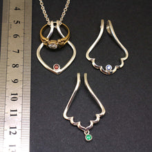 Load image into Gallery viewer, Art Deco Ring Holder Necklace