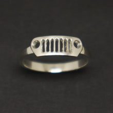 Load image into Gallery viewer, Silver BU CJ ZJ Jeep Grilles Ring
