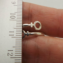 Load image into Gallery viewer, Silver Lesbian Symbol Ring