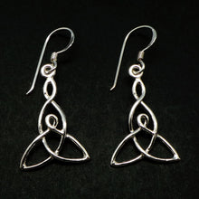 Load image into Gallery viewer, Silver Celtic Mother Child Knot Earring