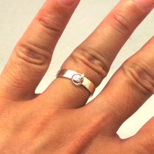 Load image into Gallery viewer, 4mm Silver Ring of O Bdsm Collar Ring