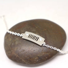 Load image into Gallery viewer, Silver Jeep Bracelet