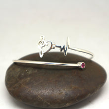 Load image into Gallery viewer, Silver Music Note Heartbeat Bracelet