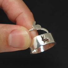 Load image into Gallery viewer, Rabbit Engagement Ring for Man and Women