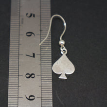 Load image into Gallery viewer, Bdsm Queen of Spades Earring
