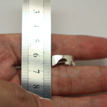 Load image into Gallery viewer, Wave Couple Alternative Wedding Ring