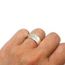 Load image into Gallery viewer, Wave Couple Alternative Wedding Ring