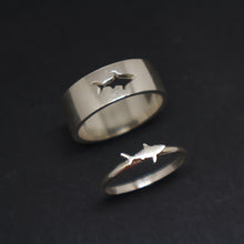Load image into Gallery viewer, Shark Couple Promise Ring Set