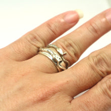 Load image into Gallery viewer, Ouroboros Snake Promise Ring for Couple