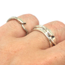Load image into Gallery viewer, Ouroboros Snake Promise Ring for Couple