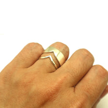 Load image into Gallery viewer, Chevron Matching Rings
