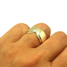 Load image into Gallery viewer, Chevron Matching Rings