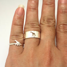 Load image into Gallery viewer, Giraffe Promise Ring for Couple
