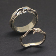 Load image into Gallery viewer, Ouroboros Snake Promise Ring for Couple