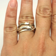 Load image into Gallery viewer, Ouroboros Snake Promise Ring for Couple