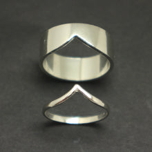 Load image into Gallery viewer, Chevron Matching Rings