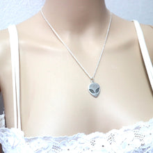 Load image into Gallery viewer, Alien Area 51 Ufo Necklace