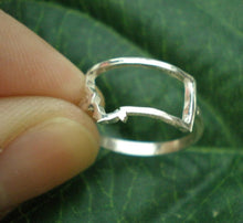 Load image into Gallery viewer, Montana State Outline Ring