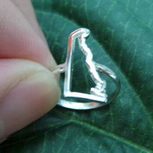 Load image into Gallery viewer, Silver Delaware State Ring