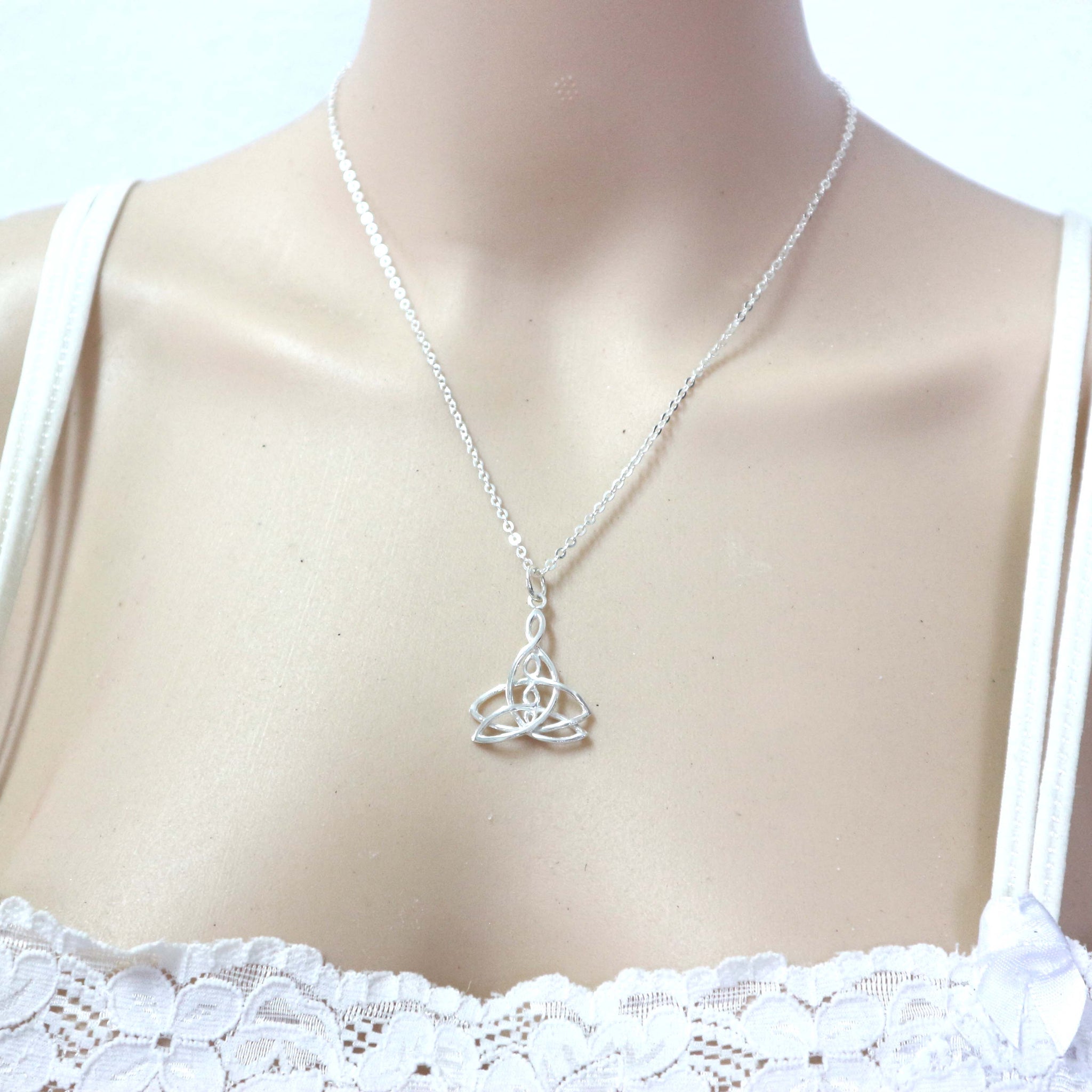 Custom Mother & Child Silver Birthstone Necklace - 3 Stones