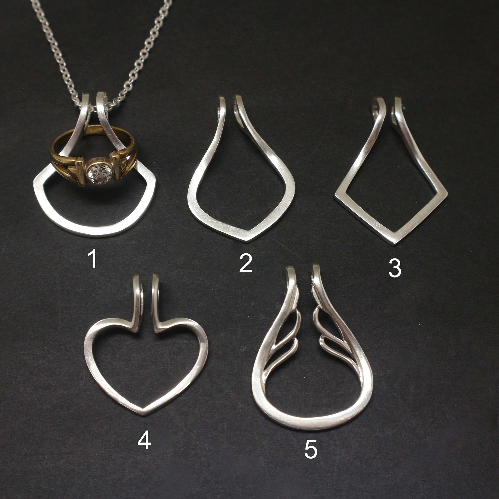 Ring Holder Necklace – Abiza