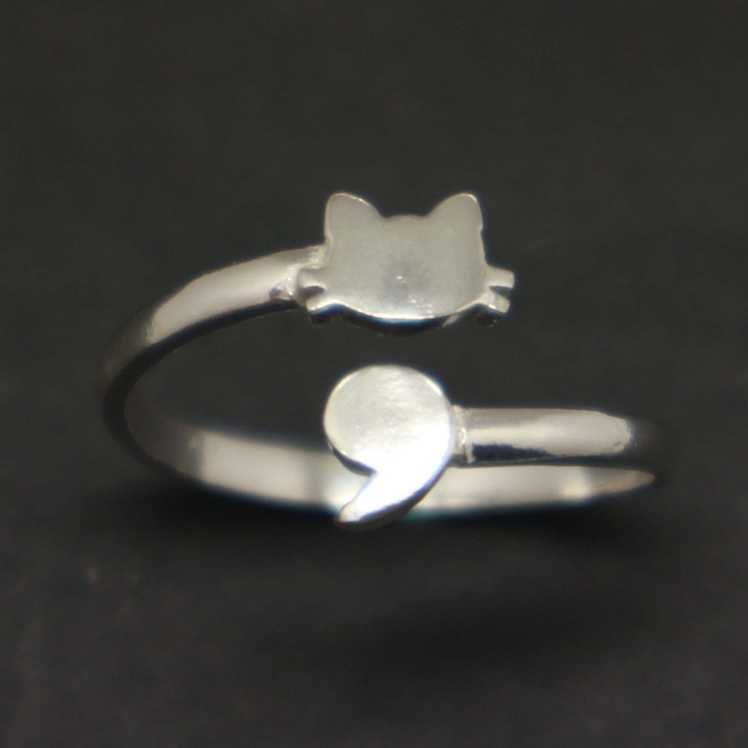 Semicolon Ring with Cat