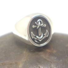 Load image into Gallery viewer, Mens Anchor Ring
