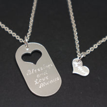 Load image into Gallery viewer, Dog Tag Father and Daughter Necklace Set
