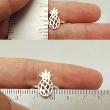 Load image into Gallery viewer, Silver Pineapple Ring
