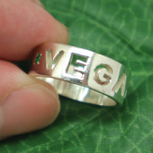Load image into Gallery viewer, Vegan Engagement Wedding Men Ring

