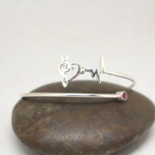 Load image into Gallery viewer, Silver Music Note Heartbeat Bracelet
