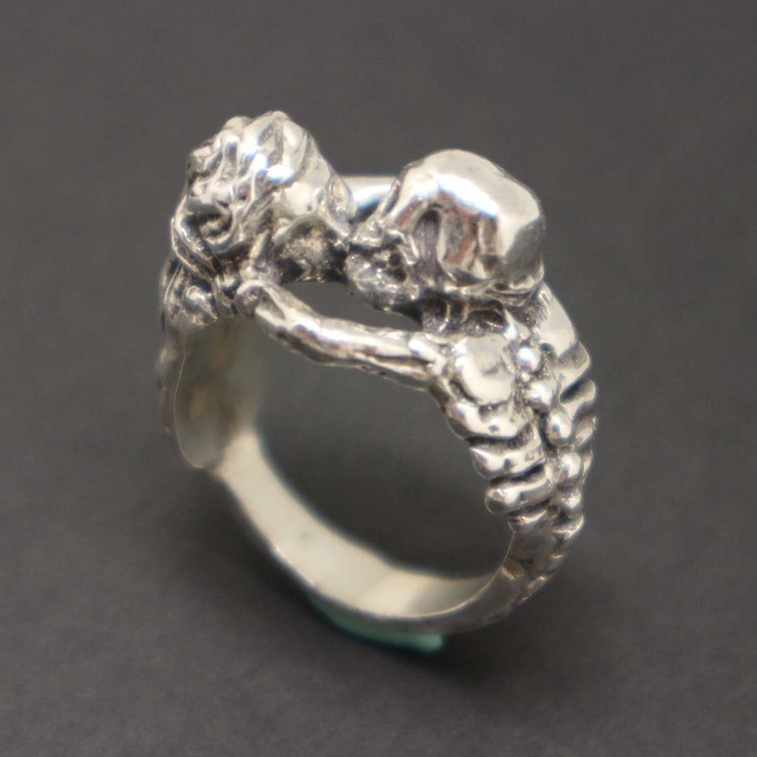 Silver Skeleton Kissing Women Ring