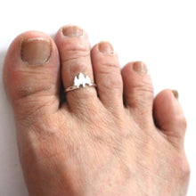 Load image into Gallery viewer, Tree Nature Toe Ring
