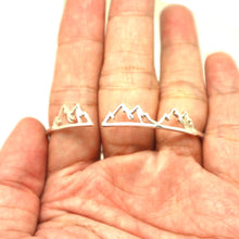 Load image into Gallery viewer, Mother Daughter Mountain Bracelet
