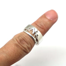 Load image into Gallery viewer, Silver Mountain Couple Ring for Men and Women
