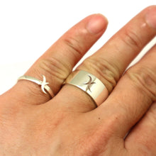 Load image into Gallery viewer, Bisexual Moon Promise Ring for Couples
