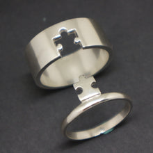 Load image into Gallery viewer, Lockable Puzzle Couple Ring
