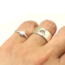 Load image into Gallery viewer, Stegosaurus Dinosaur Promise Ring for Couples

