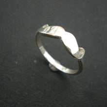 Load image into Gallery viewer, Silver Mustache Ring
