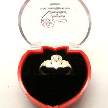 Load image into Gallery viewer, Silver Claddagh Ring
